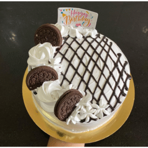 Oreo Vanilla Cake